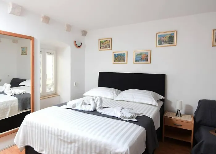 Dubrovnik Home Apartment アパート