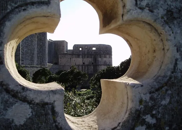 アパート Dubrovnik Home Apartment ドゥブロブニク